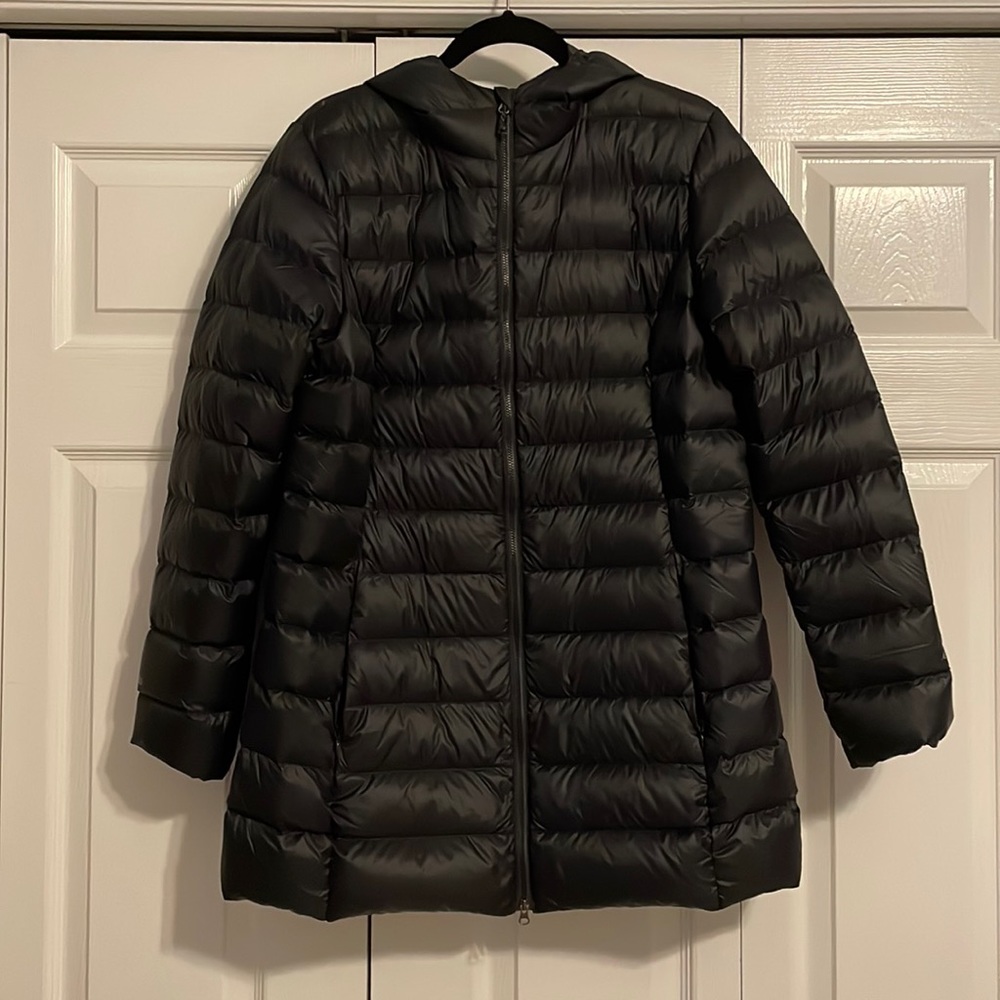 Eddie Bauer CirrusLite Down Parka Large NWT